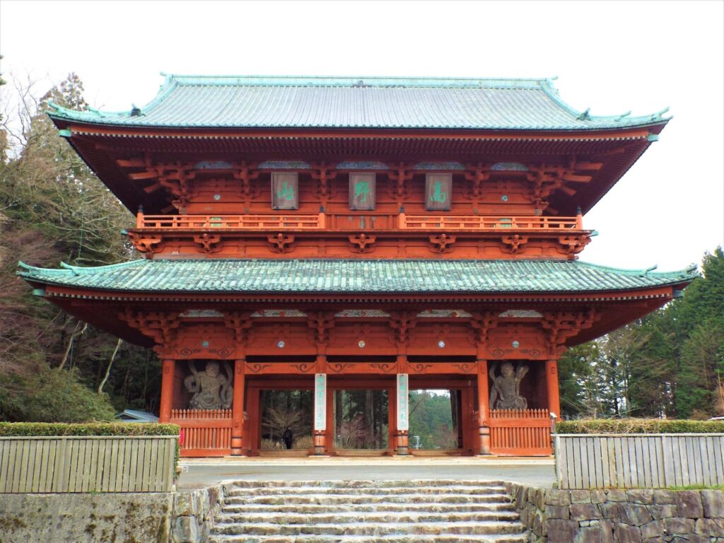 Mont Koya - Daimon Gate