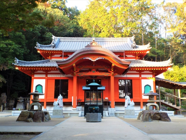 Nakayama-dera : Okuno-in
